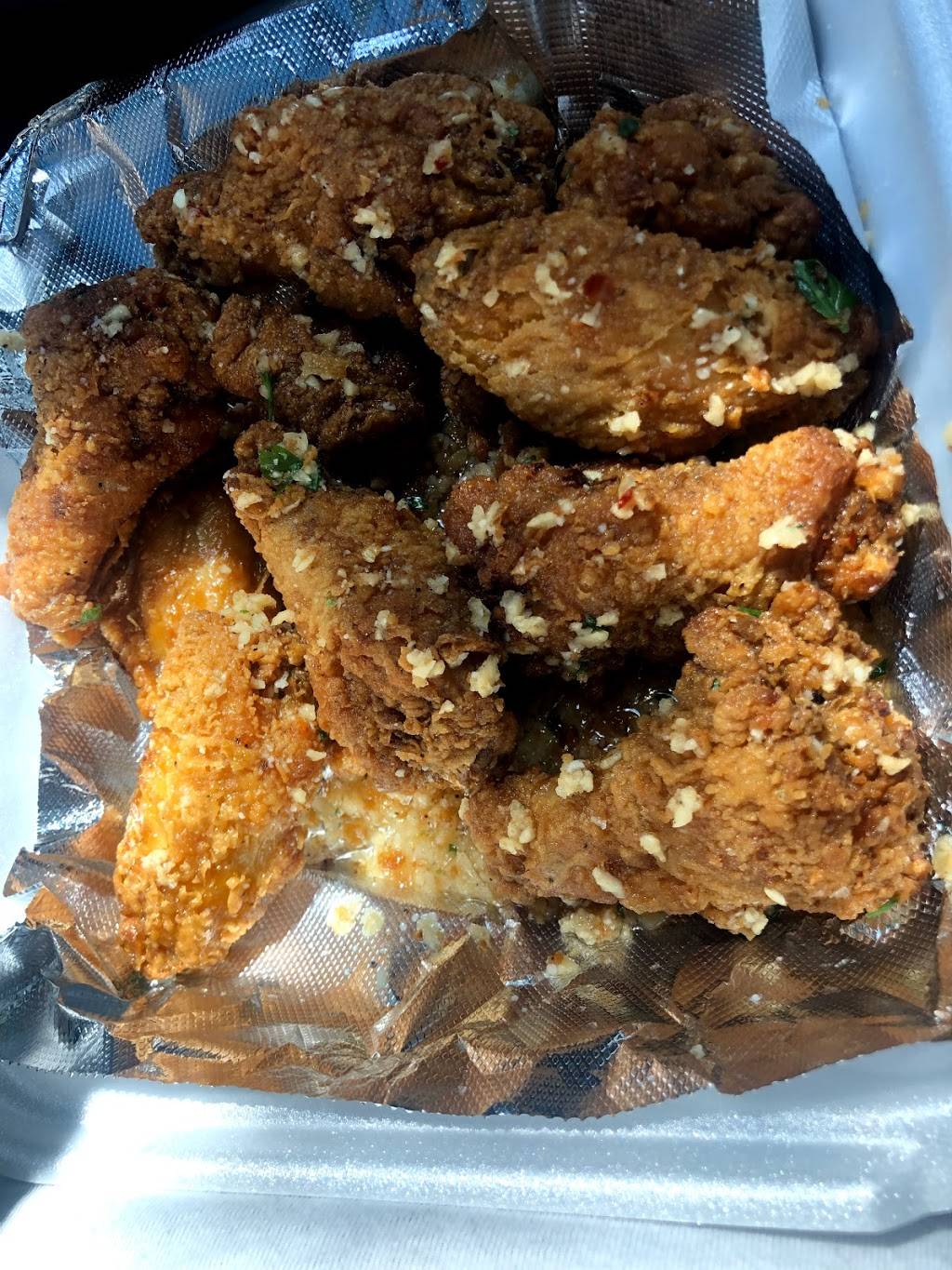 Amicis Pizzeria Cafe | restaurant | 4800 W Hillsboro Blvd A-17, Coconut Creek, FL 33073, USA | 9544284911 OR +1 954-428-4911