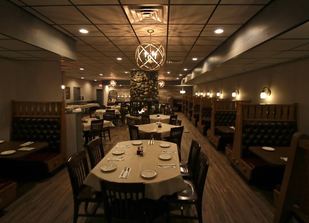 Armelis Restaurant & Pizzeria | restaurant | 5507, 16201 W National Ave, New Berlin, WI 53151, USA | 2627866699 OR +1 262-786-6699