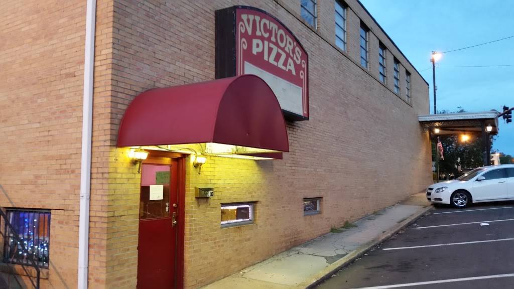 Victors Pizza | restaurant | 110 W Van Dorn Ave, Holly Springs, MS 38635, USA | 6622526500 OR +1 662-252-6500