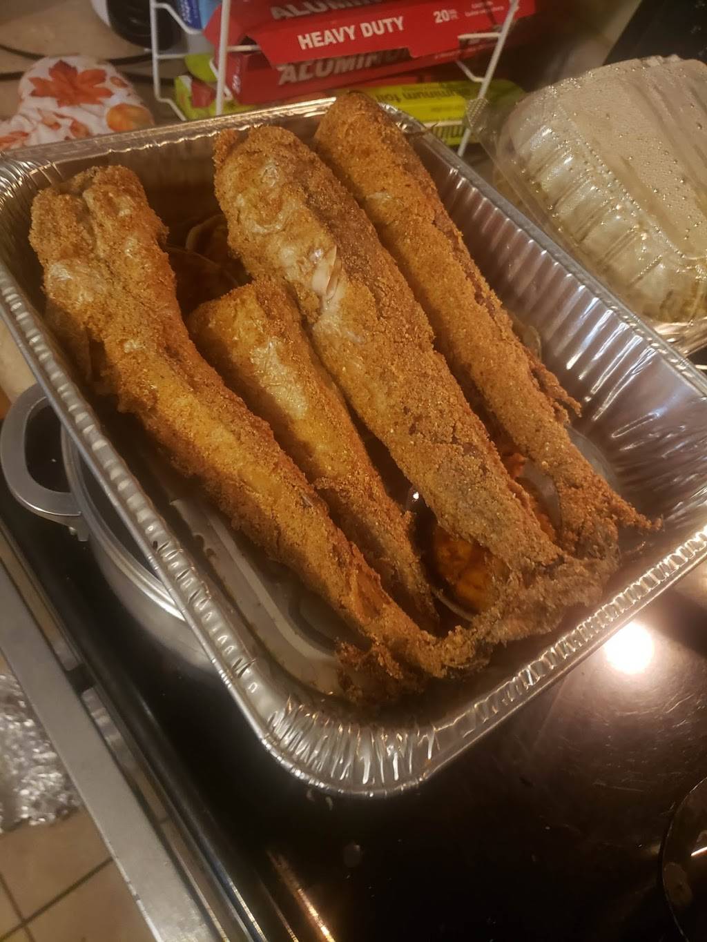 Holy Miracle Basket Seafood and Soul | restaurant | 861 Burger St, Charleston, SC 29407, USA | 8435304208 OR +1 843-530-4208