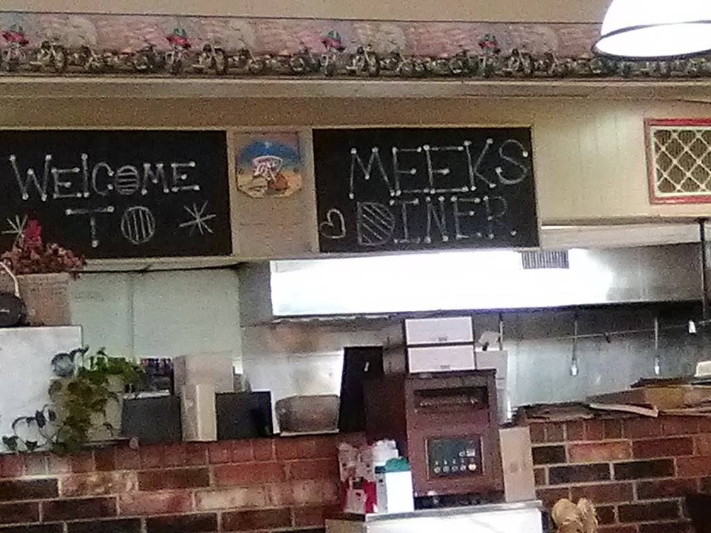 Meeks 152 Diner | restaurant | 203 E Main St, Binger, OK 73009, USA | 4056569263 OR +1 405-656-9263