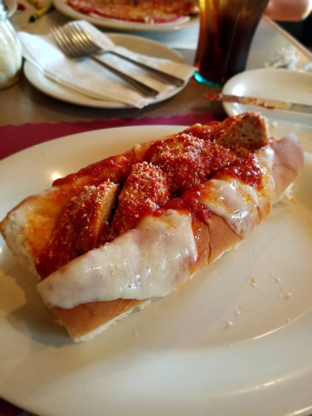 Ma Raffas Somerset | restaurant | 1142 County St, Somerset, MA 02726, USA | 5083240909 OR +1 508-324-0909