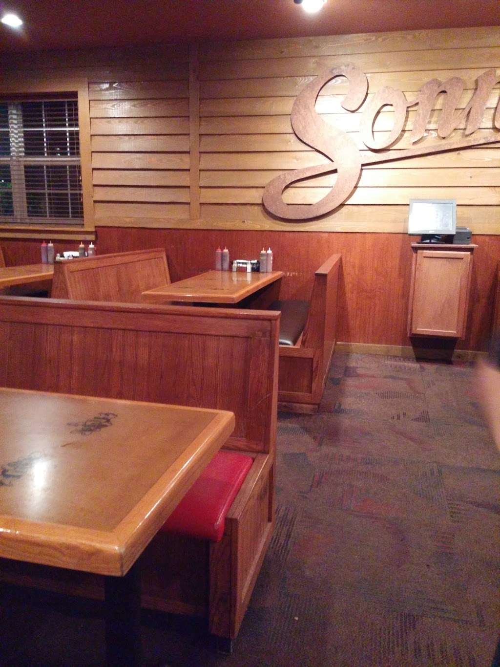 Sonnys BBQ | restaurant | 2250 FL-71, Marianna, FL 32448, USA | 8505267274 OR +1 850-526-7274