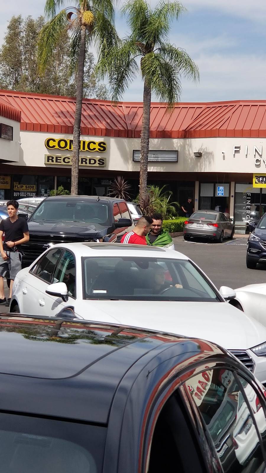 Safir Mediterranean Woodland Hills | restaurant | 19940 Ventura Blvd, Woodland Hills, CA 91364, USA | 8187139090 OR +1 818-713-9090