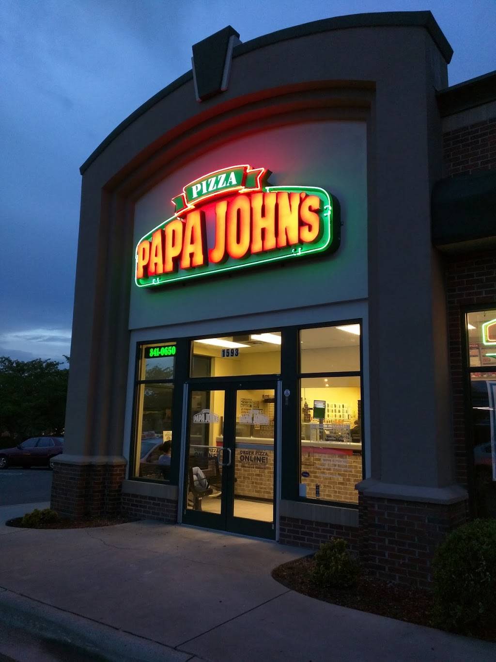 Papa Johns Pizza | restaurant | 1593 Skeet Club Rd, High Point, NC 27265, USA | 3368410650 OR +1 336-841-0650