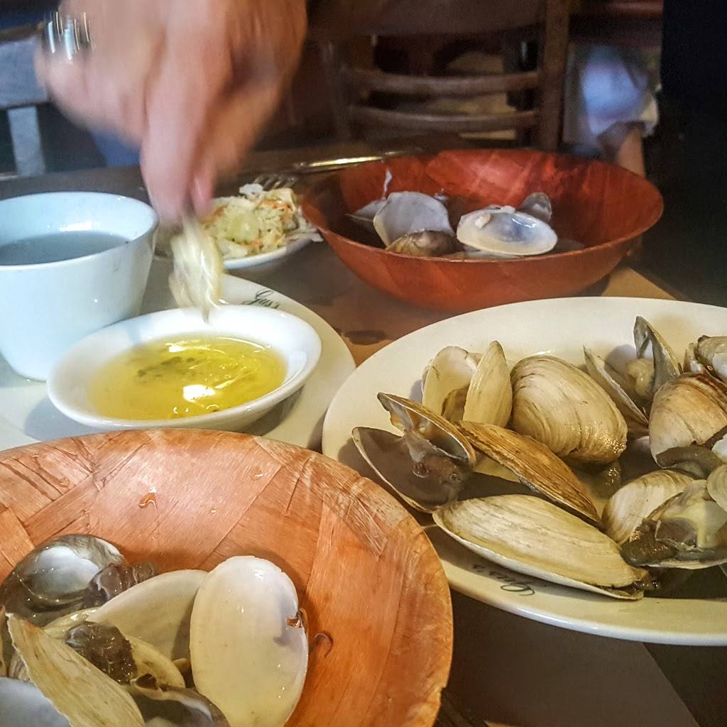 Guss Restaurant | restaurant | 126 Halstead Ave, Harrison, NY 10528, USA | 9148357197 OR +1 914-835-7197