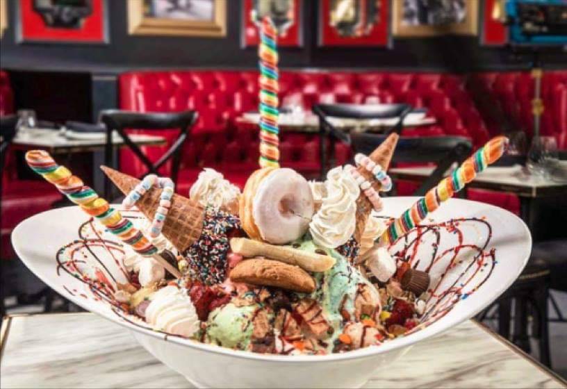 Sugar Factory | restaurant | 1144 Ocean Dr, Miami Beach, FL 33139, USA | 9173278096 OR +1 917-327-8096