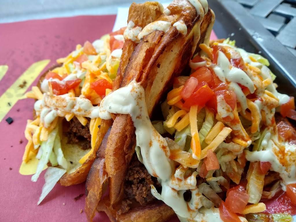 Hi-Pointe Drive-In | restaurant | 634 Washington Ave, St. Louis, MO 63101, USA | 3144058274 OR +1 314-405-8274