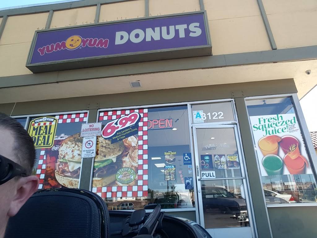 Yum Yum Donuts | cafe | 3122 E Plaza Blvd, National City, CA 91950, USA | 6194709723 OR +1 619-470-9723