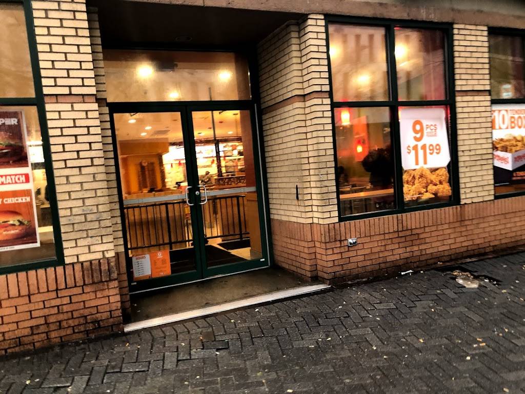 Popeyes Louisiana Kitchen | restaurant | 12 Broad St SW suite a, Atlanta, GA 30303, USA | 4045255950 OR +1 404-525-5950