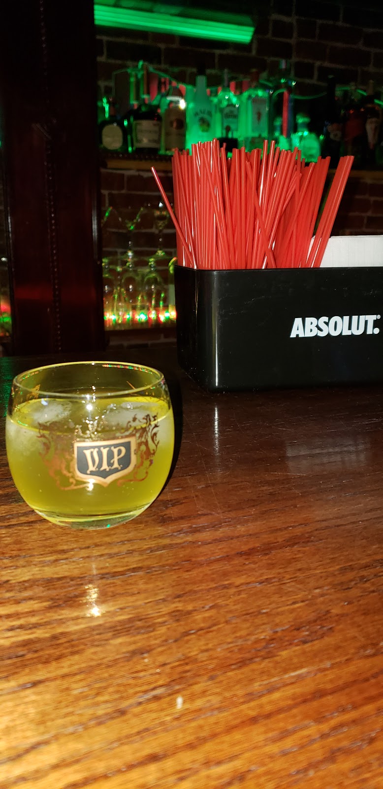 CLUB 254 SPORTS BAR & GRILLE | restaurant | 168 Broadway, Lawrence, MA 01840, USA | 3512088013 OR +1 351-208-8013