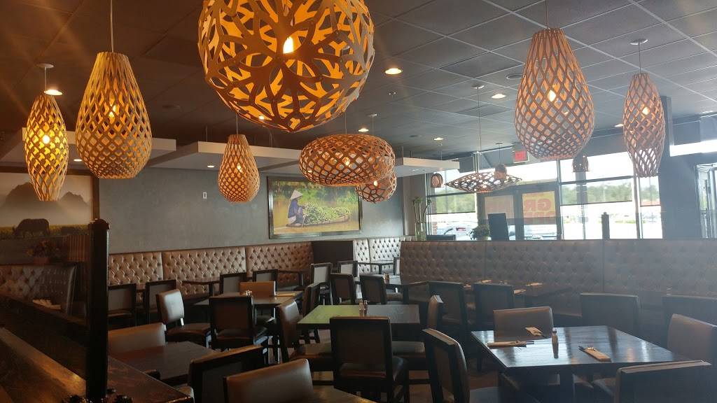 Lucky Corner Vietnamese Cuisine at Westview | restaurant | 5100 Buckeystown Pike Suite 174, Frederick, MD 21704, USA | 3013605913 OR +1 301-360-5913