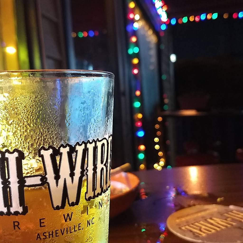 Dees Country Cocktail Lounge | night club | 102 E Palestine Ave, Madison, TN 37115, USA | 6158528827 OR +1 615-852-8827