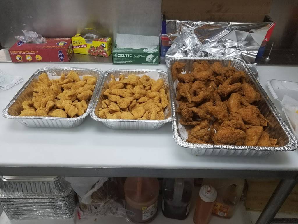 Brooklyn Fish and Chicken | restaurant | 18354 Fenkell Ave, Detroit, MI 48223, USA | 3136519110 OR +1 313-651-9110