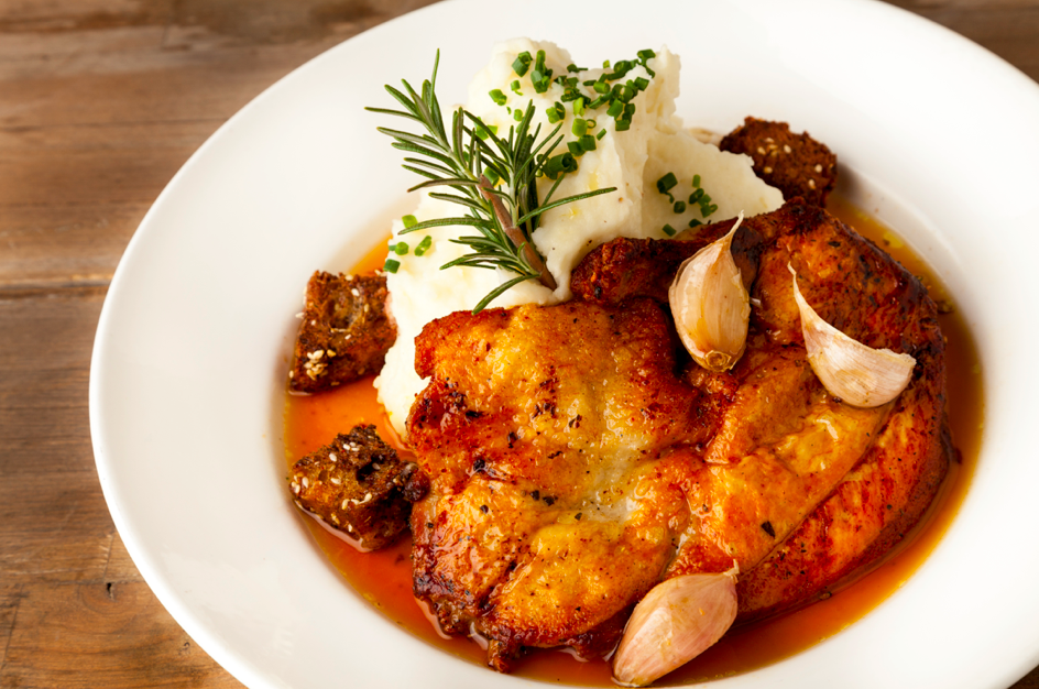 Paul Martins American Grill | restaurant | 6186 N Scottsdale Rd, Scottsdale, AZ 85253, USA | 4809919342 OR +1 480-991-9342