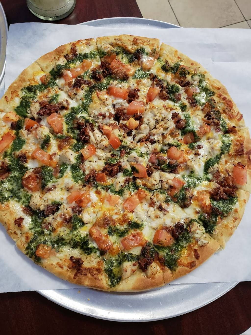 Razzos Pizza And Salads | restaurant | 27098 Hesperian Blvd, Hayward, CA 94545, USA | 5106749155 OR +1 510-674-9155