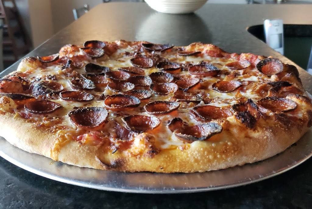 Joes Pizza Napoli | restaurant | 507 Chamber Dr, Milford, OH 45150, USA | 5132480082 OR +1 513-248-0082