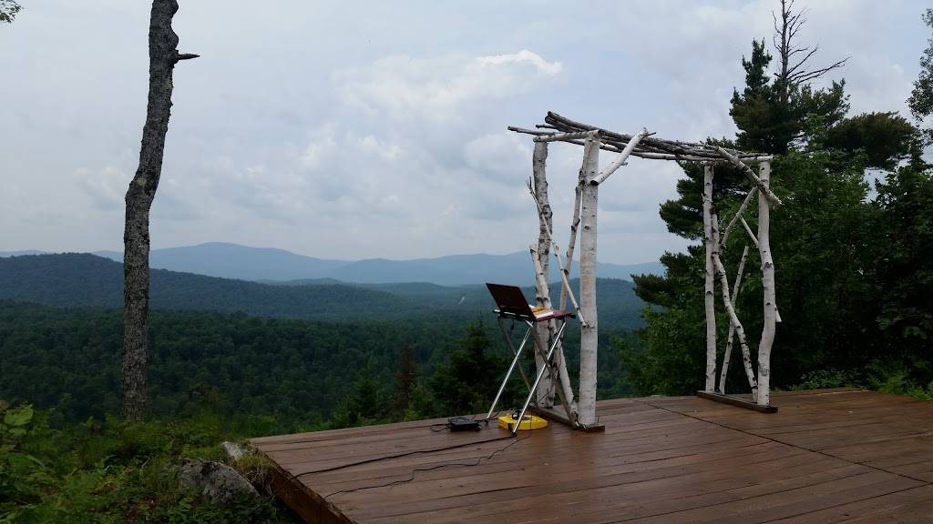 Oak Mountain | restaurant | 141 Novosel Way, Speculator, NY 12164, USA | 5185483606 OR +1 518-548-3606