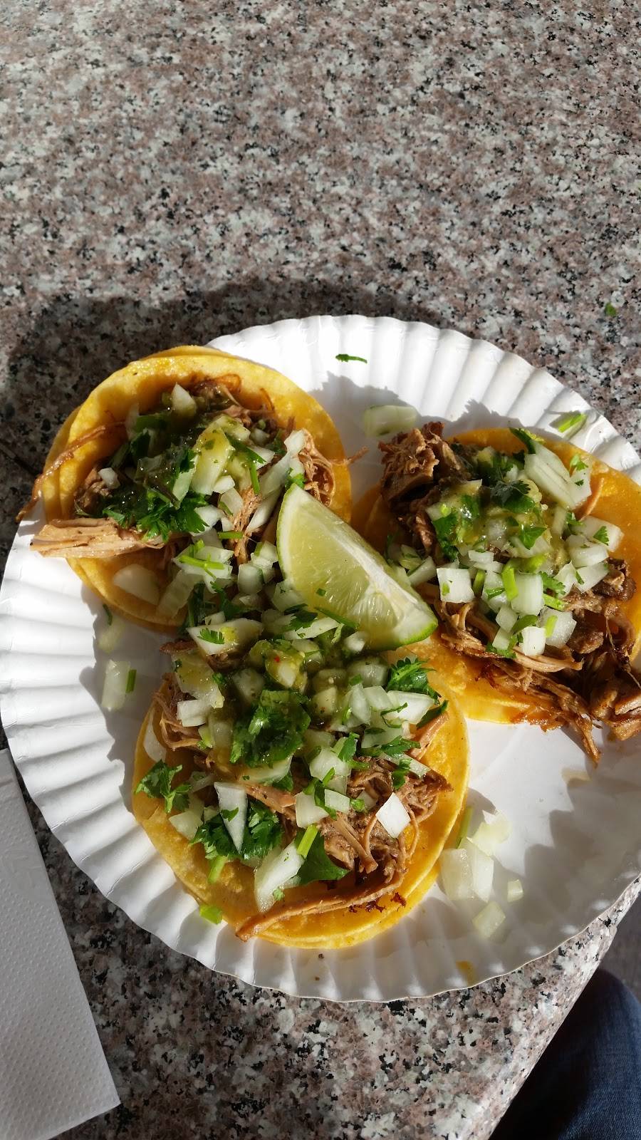 Tacos El Grullense | restaurant | 1243 Middlefield Rd, Redwood City, CA 94063, USA | 6503644320 OR +1 650-364-4320