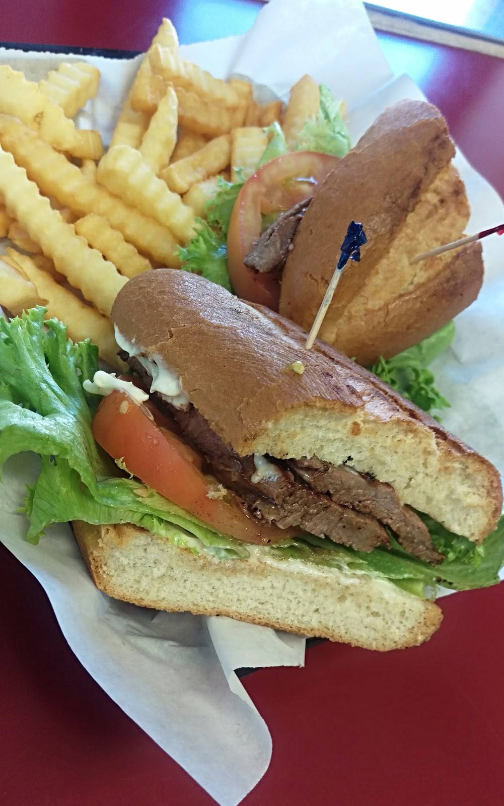 The Burger Rush | restaurant | 2703 E Foothill Blvd, Rialto, CA 92376, USA | 9099905931 OR +1 909-990-5931