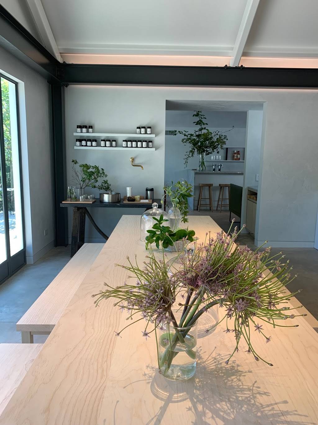 Carissas the Bakery | restaurant | 221 Pantigo Rd, East Hampton, NY 11937, USA | 6316045911 OR +1 631-604-5911