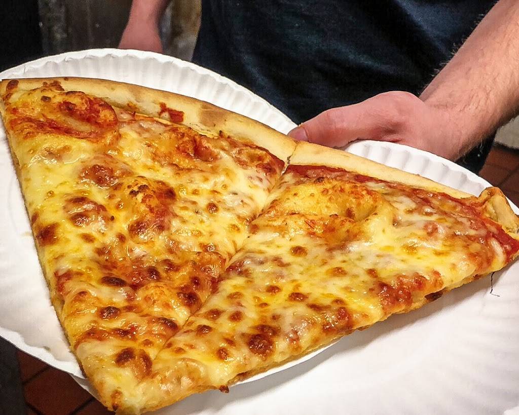 Me-Mas Pizzeria | restaurant | 286 Conklin Ave, Binghamton, NY 13903, USA | 6072175934 OR +1 607-217-5934