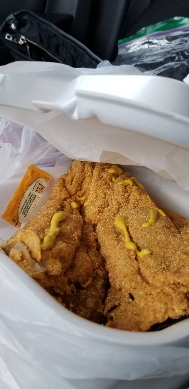 Richies | restaurant | 110 Woolper Ave, Cincinnati, OH 45220, USA | 5135591878 OR +1 513-559-1878