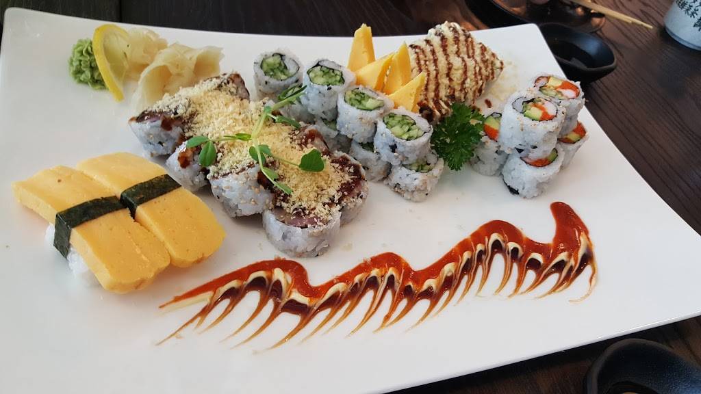 Roll Roll | meal takeaway | 162 Wortley Rd, London, ON N6C 3P7, Canada | 4168065920 OR +1 416-806-5920