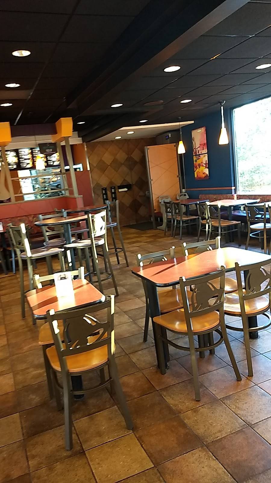 Taco Bell | meal takeaway | 12480 W 64th Ave, Arvada, CO 80004, USA | 3034226196 OR +1 303-422-6196
