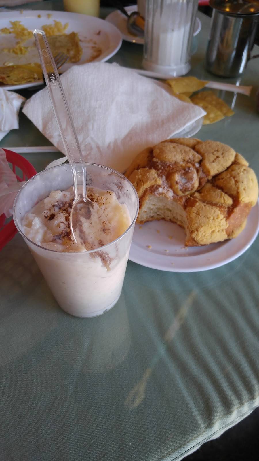 La Chispa De Oro Restaurant | restaurant | 2217 East Cesar E Chavez Avenue, Los Angeles, CA 90033, USA | 3235260793 OR +1 323-526-0793