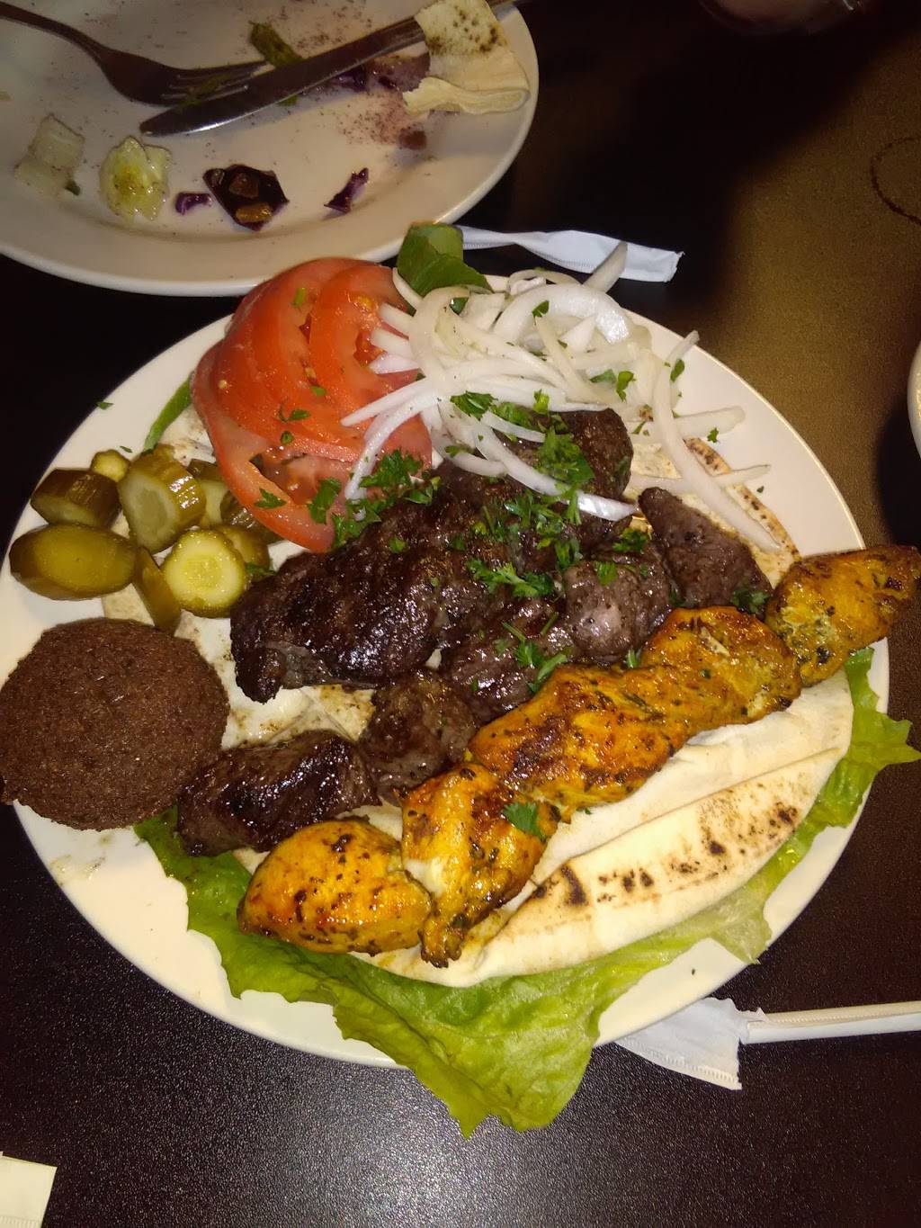 House of Shawarma | restaurant | 128 Sycamore St, Wyandotte, MI 48192, USA | 7343241185 OR +1 734-324-1185