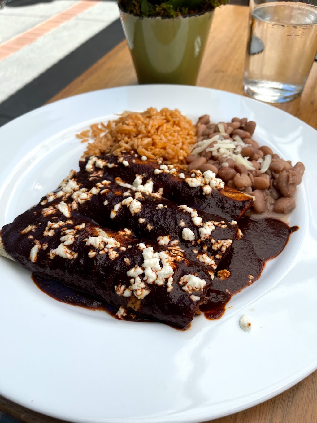 Otra Vez Mexican Kitchen | restaurant | 617 Laurel St, San Carlos, CA 94070, USA | 6504861330 OR +1 650-486-1330