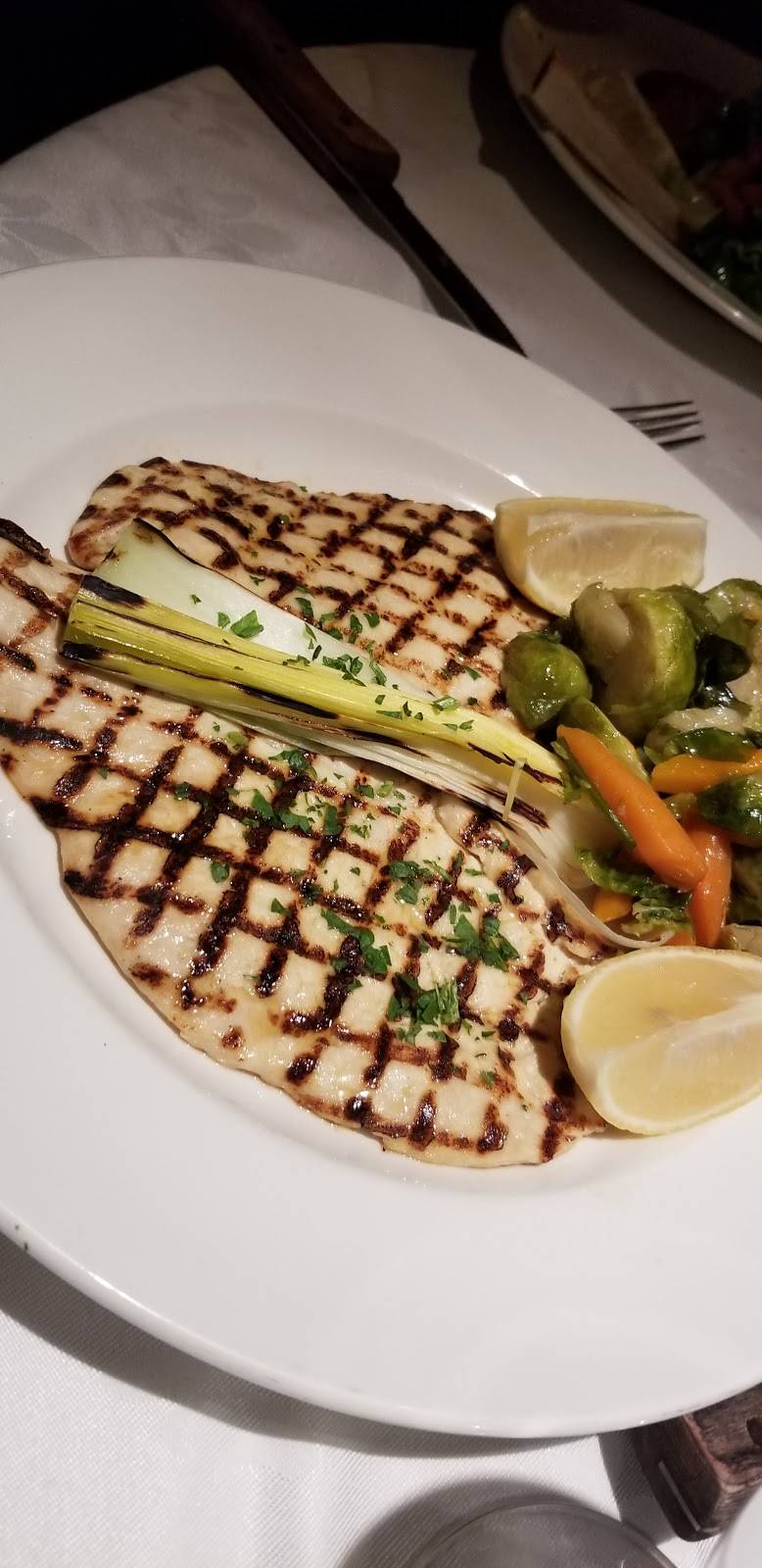 Sette Mezzo | restaurant | 969 Lexington Ave, New York, NY 10021, USA | 2124720400 OR +1 212-472-0400