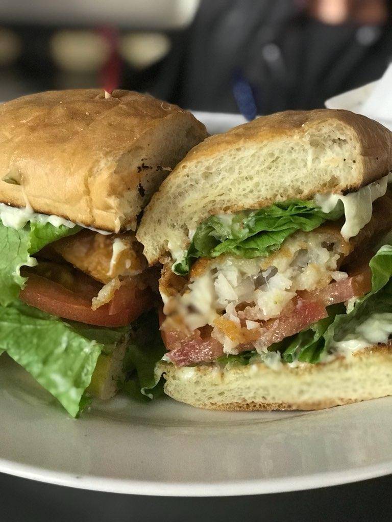 Traceys Diner | restaurant | 724 J St, Marysville, CA 95901, USA | 5309232567 OR +1 530-923-2567