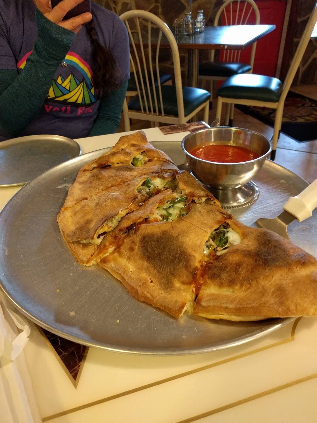 Pizza Leone LLC | restaurant | 1665 Waynesboro Pike, Fairfield, PA 17320, USA | 7176429200 OR +1 717-642-9200