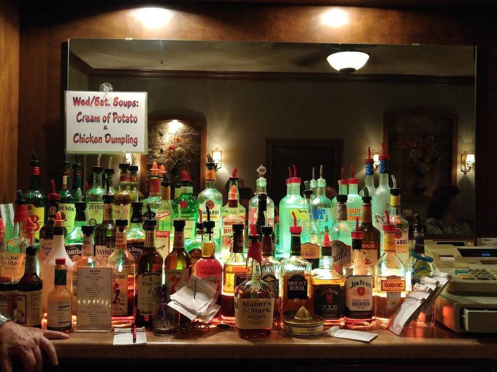 Kropps Supper Club | restaurant | 4570 Shawano Ave, Green Bay, WI 54313, USA | 9208657331 OR +1 920-865-7331