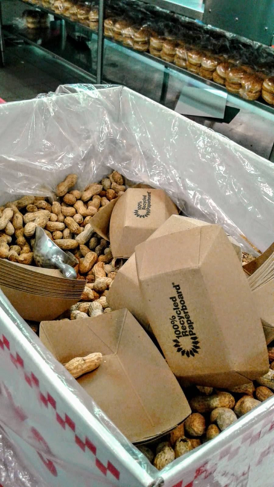 Five Guys | meal takeaway | 2690 Tuscany St, Corona, CA 92881, USA | 9512800555 OR +1 951-280-0555