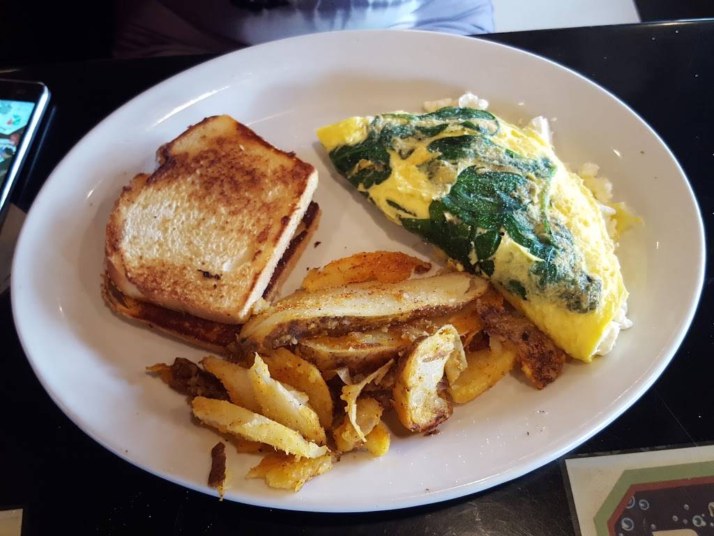 Trips Diner | bakery | 10555 Park Blvd N, Seminole, FL 33772, USA | 7276230907 OR +1 727-623-0907