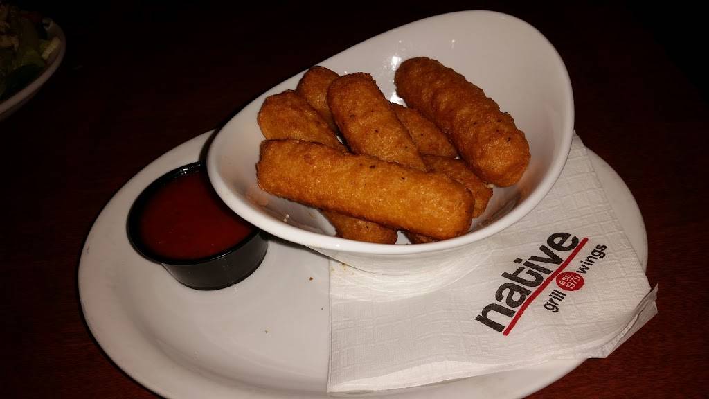 Native Grill & Wings | restaurant | 5030 E Ray Rd #5, Phoenix, AZ 85044, USA | 4804965717 OR +1 480-496-5717