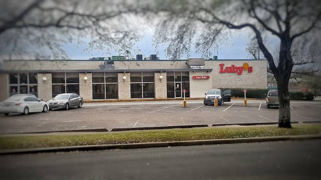 Lubys | restaurant | 1815 Roseland Blvd, Tyler, TX 75701, USA | 9035972901 OR +1 903-597-2901