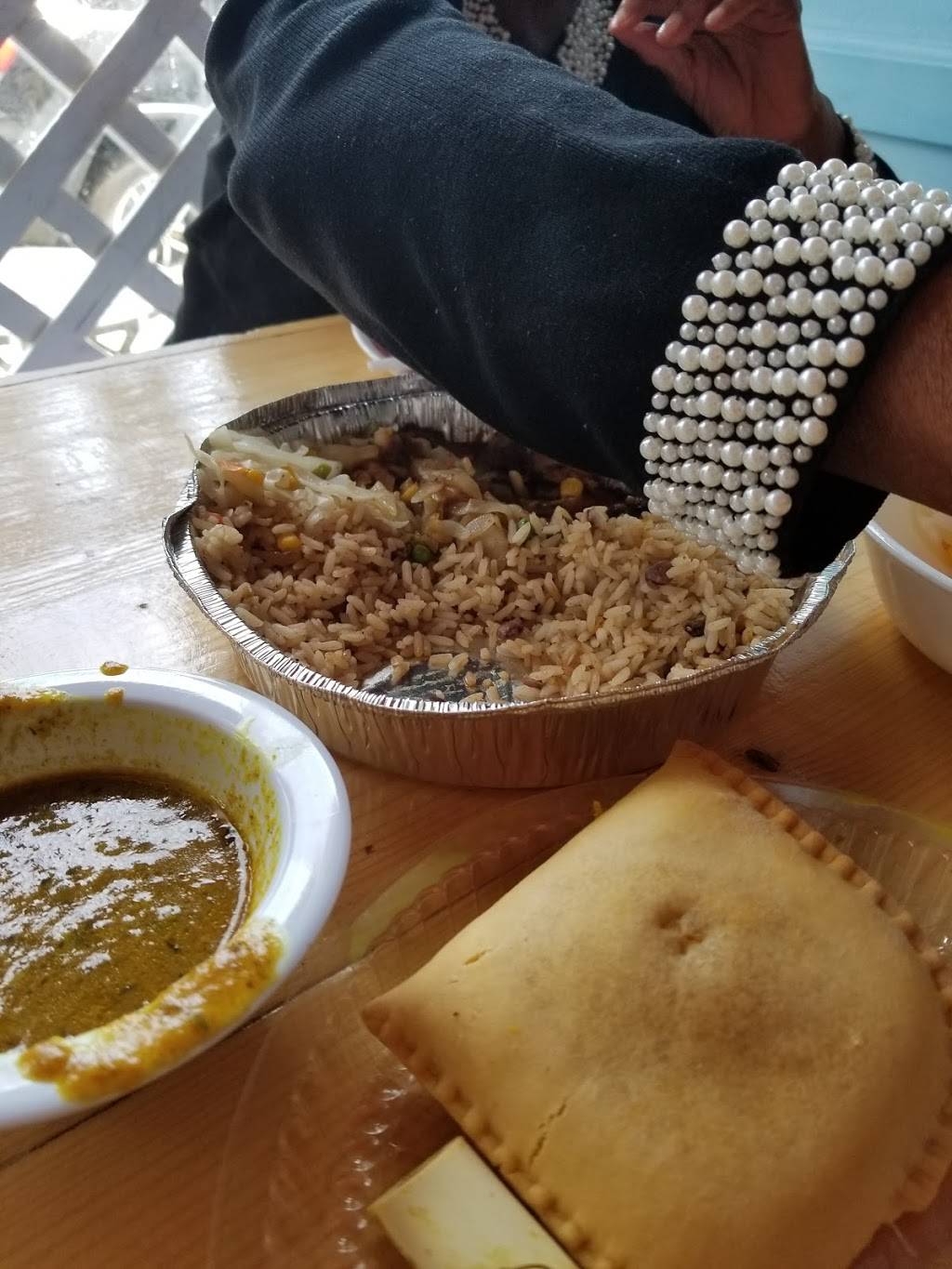 Norahs Irie Jamaican Restaurant | restaurant | 530 Springdale Ave, Long Branch, NJ 07740, USA | 7324434781 OR +1 732-443-4781