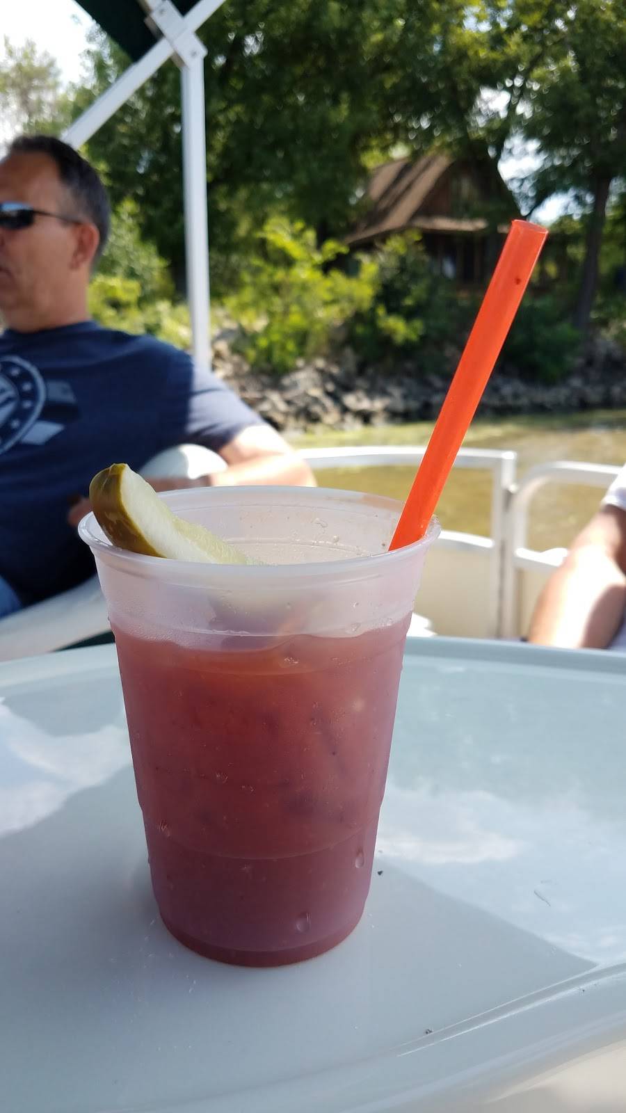 Hungry Point Bar & Grill | restaurant | 23797 Lake Rd, Trempealeau, WI 54661, USA | 6085347771 OR +1 608-534-7771