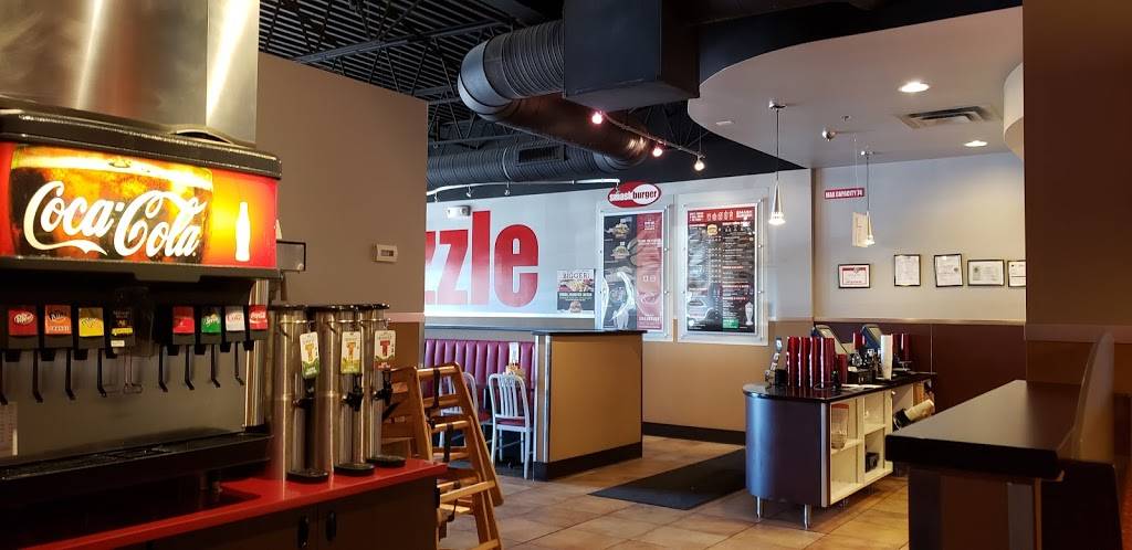 Smashburger | restaurant | 1821 22nd St, West Des Moines, IA 50266, USA | 5156616666 OR +1 515-661-6666