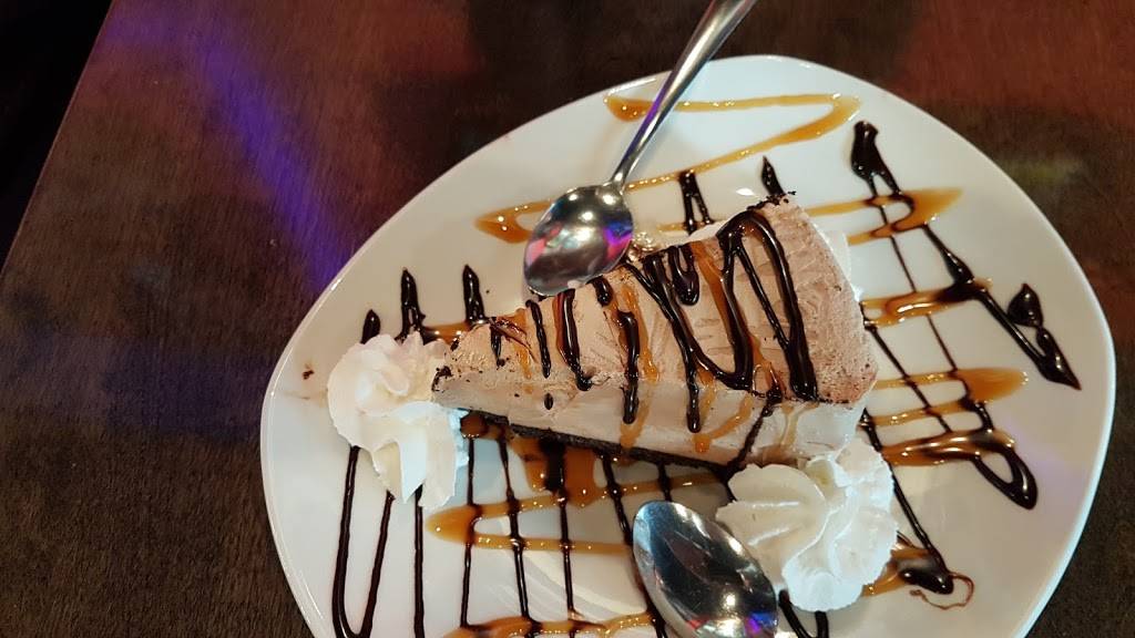 St. Louis Bar & Grill | restaurant | 6485 Mississauga Rd, Mississauga, ON L5N 1A6, Canada | 9059979464 OR +1 905-997-9464