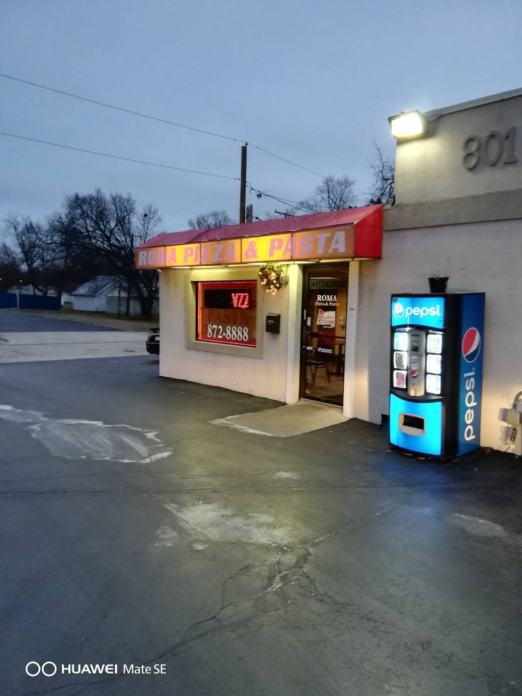 Roma Pizza & Pasta | restaurant | 801 Sheridan Rd, Winthrop Harbor, IL 60096, USA | 8478728888 OR +1 847-872-8888