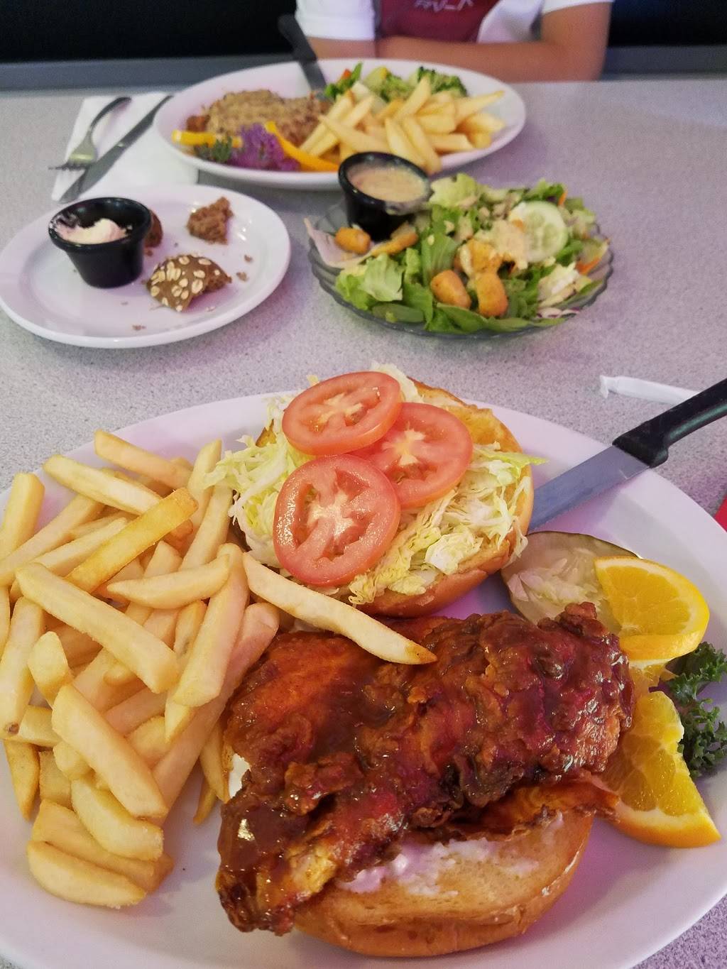 Bobbys Hideaway Cafe | cafe | 4901 El Camino Real f, Carlsbad, CA 92008, USA | 7607296900 OR +1 760-729-6900