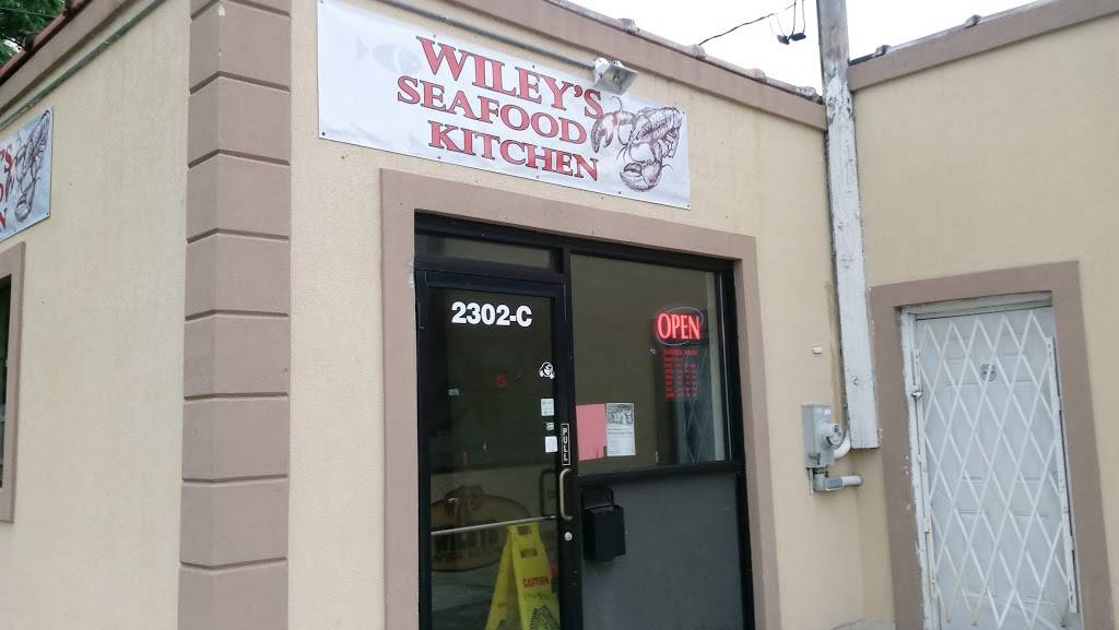 Wileys Seafood Kitchen | restaurant | 2302 Martin Luther King Jr Dr C, North Chicago, IL 60064, USA | 2244099107 OR +1 224-409-9107