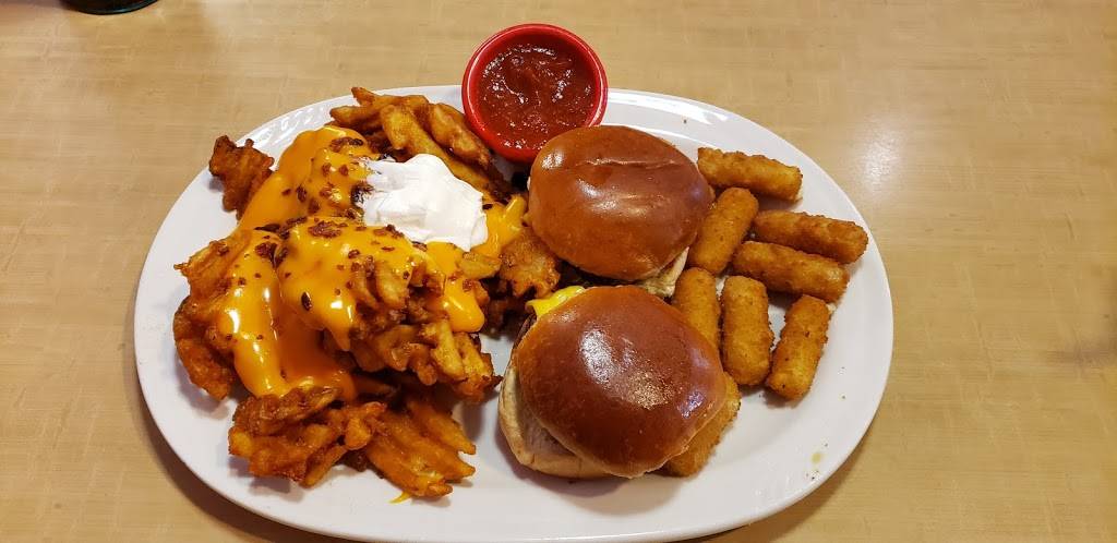 Friendlys | restaurant | 250 Andover St, Peabody, MA 01960, USA | 9785321445 OR +1 978-532-1445