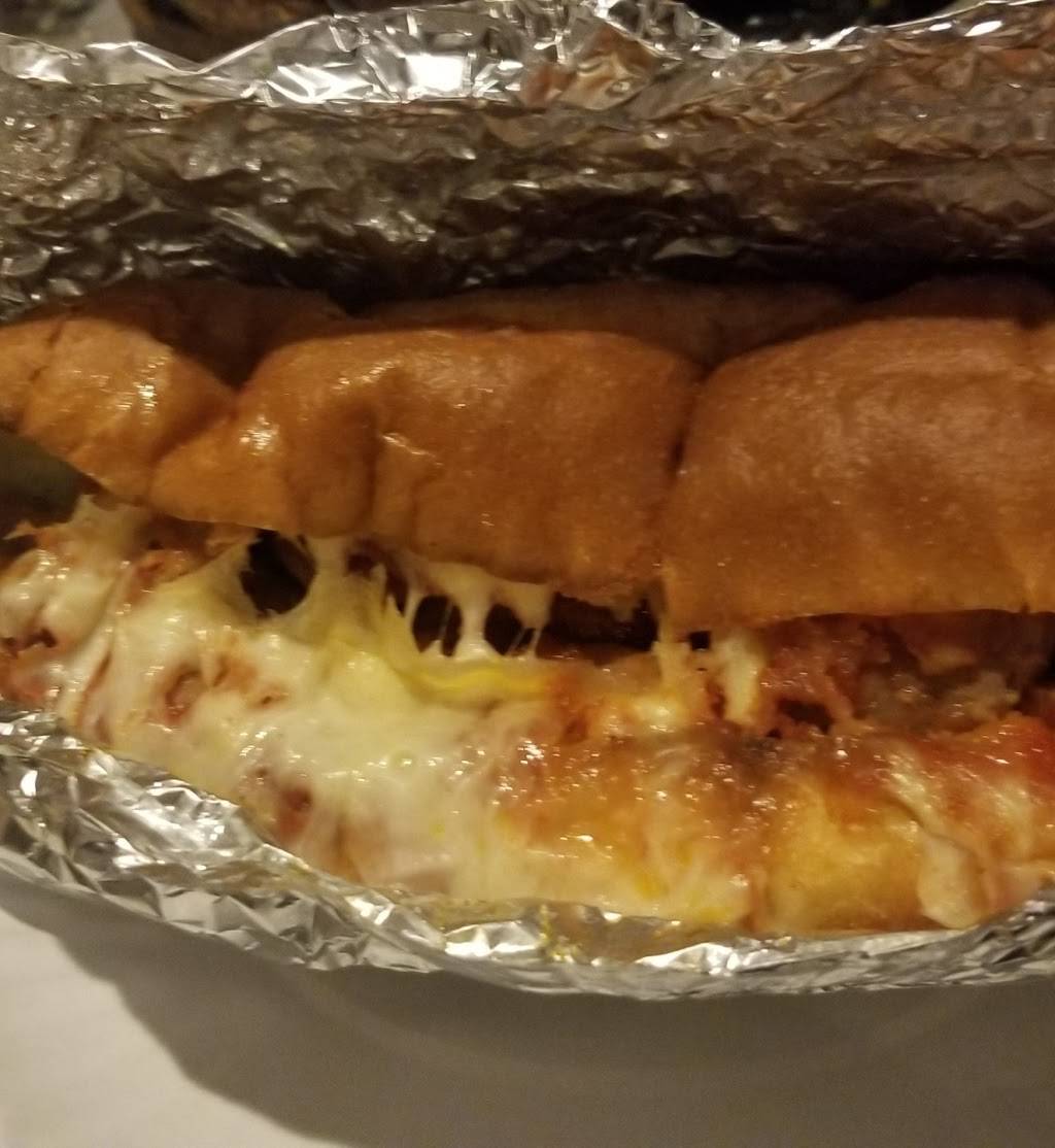 X-tra Cheese Pizza | restaurant | 14720 Northern Blvd, Flushing, NY 11354, USA | 7189613122 OR +1 718-961-3122