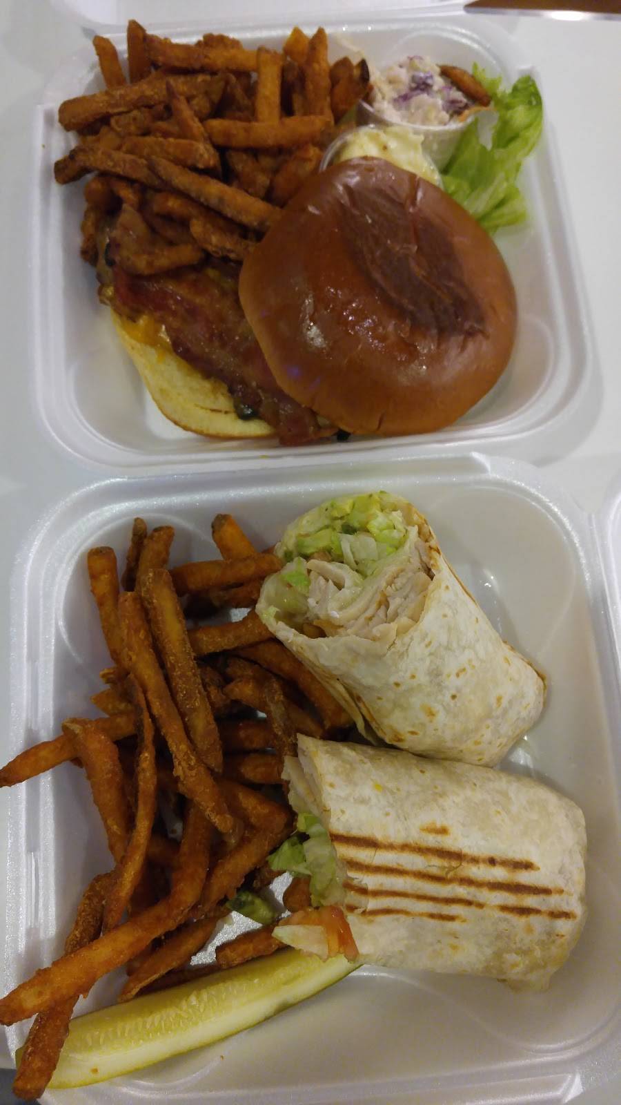 Channahon Bar & Grill | meal delivery | 25365 S Fryer St, Channahon, IL 60410, USA | 8152905075 OR +1 815-290-5075